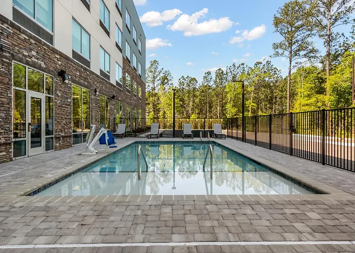 Holiday Inn Express Savannah - Gateway By Ihg